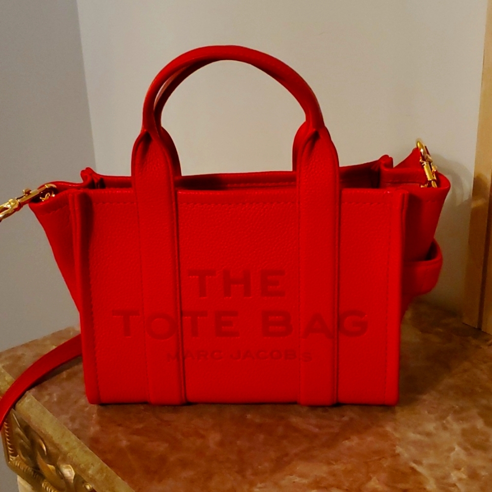 Marc Jacob's small tote bag